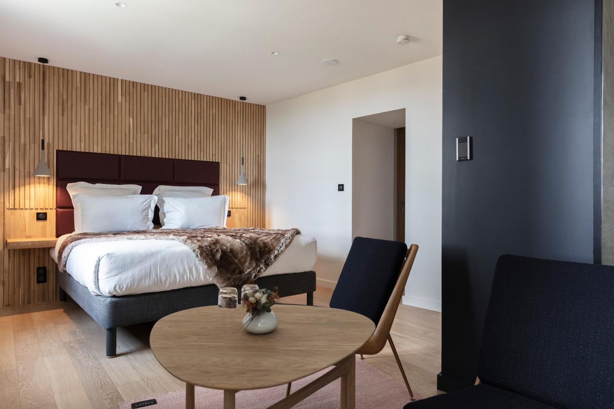 Hotel & Restaurant Origines Par Adrien Descouls - Teritoria Le Broc  Rom bilde